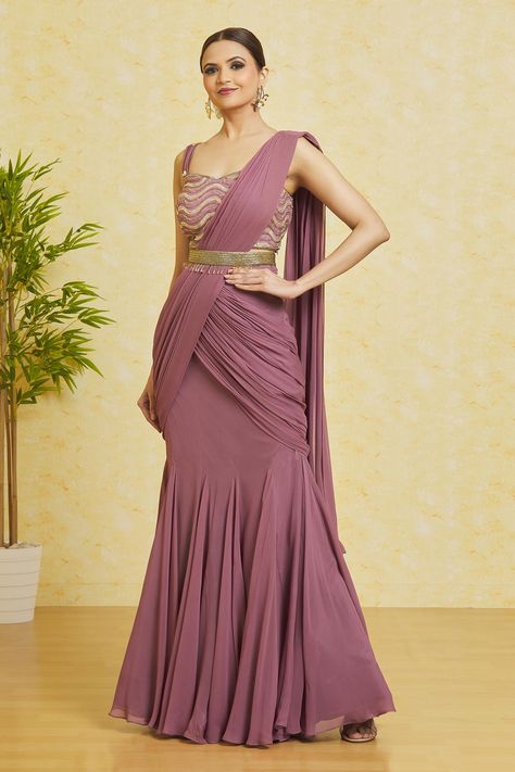 Mauve Lehenga, Lehenga With Blouse, Saree Georgette, Simple Lehenga, Choli Dress, Simple Saree Designs, Saree Wearing Styles, Indian Sari Dress, Purple Saree