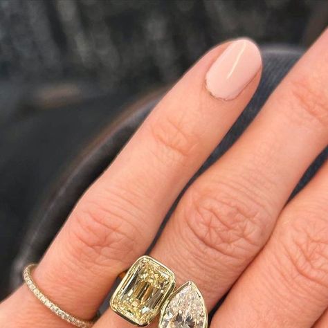 Stephanie Gottlieb on Instagram: "Two Tone Two Stone 💛🤍" Two Tone Ring Stack, Two Tone Engagement Ring, Stephanie Gottlieb, Ring Ideas, Unique Engagement, Unique Engagement Rings, Stacking Rings, Two Tone, Engagement Ring