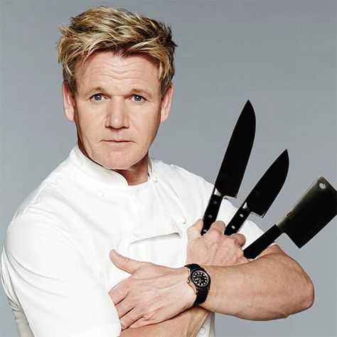 Gordon Ramsay Home Cooking, Sticky Lemon Chicken, Chef Ramsey, Chef Pictures, Chef Gordon, Chef Gordon Ramsay, Food Funny, Beef Wellington, Olive Gardens