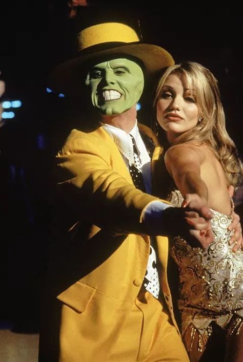 Cameron Diaz The Mask, Jim Carrey The Mask, O Maskara, The Mask Costume, Cameron Diaz, Press Tour, Jim Carrey, Movie Couples, Movie Costumes