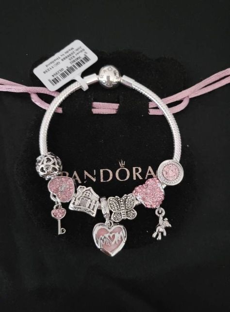 Pandora Bracelet Charms Ideas, Jewelry Necklace Simple, Girly Bracelets, Pandora Bracelet Designs, Pouch Making, Pretty Jewelry Necklaces, Expensive Jewelry Luxury, Fancy Jewellery Designs, Wrist Jewelry