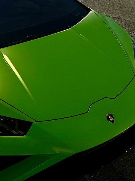 Photo Aesthetic Vert, Hot Green Aesthetic, Electric Green Aesthetic, Green Money Aesthetic, Money Green Aesthetic, Green Rich Aesthetic, Green Aesthetic Car, Aestetic Vert, Green Luxury Aesthetic