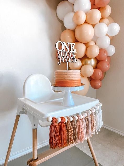 Appetizers Birthday Party, 1st Birthday Peach Theme, Peach One Year Birthday, Bby Shower Ideas, Baby’s 1st Birthday Ideas, One Sweet Peach Birthday Cake, Small First Birthday Ideas, Sweet As A Peach First Birthday, Peach Smash Cake