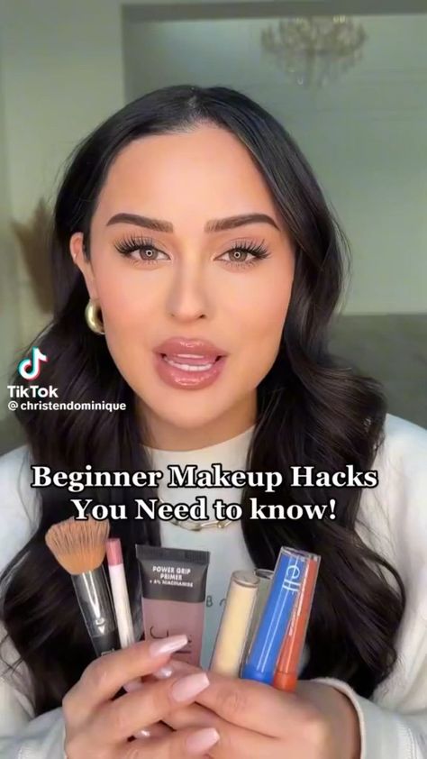 Christen Dominique, Face Contouring Makeup, Makeup Life Hacks, Beginner Makeup, Learn Makeup, Beginners Eye Makeup, Eye Makeup Techniques, Makeup Artist Tips, Face Makeup Tips