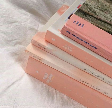 bts aesthetic pink soft kpop album korean idol minimalistic cute kawaii bangtan beyond the scene bangtansonyeondan 방탄소년단 g e o r g i a n a : 방 탄 소 년 단 Pink Aesthetic Korean, Soft Pink Aesthetic, Peach Aesthetic, Aesthetic Korean, Baby Pink Aesthetic, Gold Aesthetic, Orange Aesthetic, Pastel Pink Aesthetic, Rose Pastel