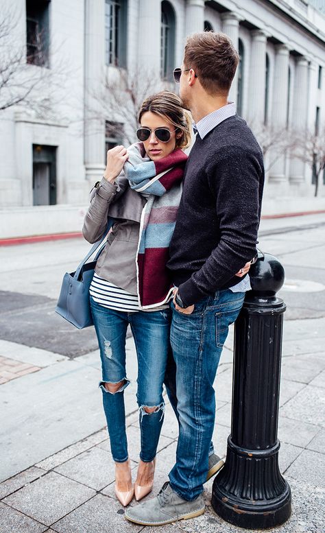 Blanket Scarf Outfit, Neo Grunge, The Cardigans, Couple Style, Scarf Outfit, Stylish Couple, Coachella Outfit, Grunge Look, Tomboy Outfits