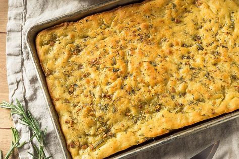 Italian Focaccia Bread Recipes, Garlic Rosemary Foccacia Bread, Rosemary Foccacia Bread, Garlic Focaccia Bread, Herb Focaccia, Garlic Focaccia, Blue Zones Diet, Blue Zones Recipes, Italian Bread Recipes