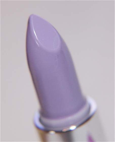 Lavender Lipstick, Lilac Lipstick, Lipstick Aesthetic, Lavender Aesthetic, Cool New Gadgets, Bright Spring, Lavender Fields, Crown Chakra, Beautiful Hats