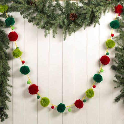 Pompom Garland, Colorful Garland, Christmas Gift Inspiration, Storing Christmas Decorations, Christmas Wreaths & Garlands, Pom Garland, Fun Christmas Decorations, Pom Pom Crafts, Yarn Pom Pom