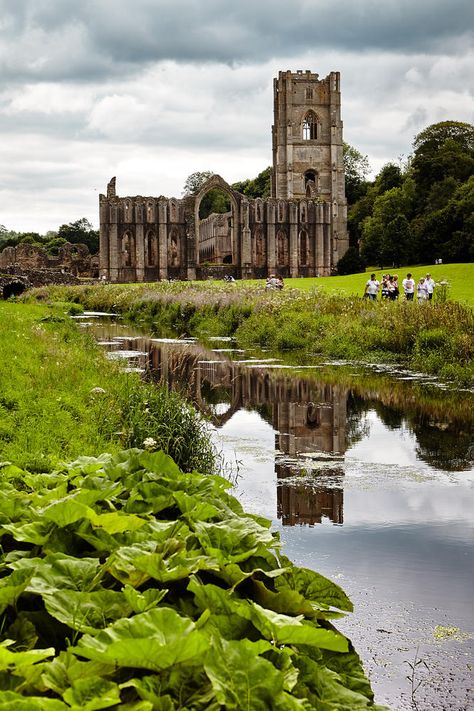 Fountains Abbey, North Yorkshire, England. Fountains Abbey Yorkshire England, Abbey Ruins, Fountains Abbey, York England, St Marys, Wuthering Heights, Yorkshire Dales, Yorkshire England, Newcastle Upon Tyne