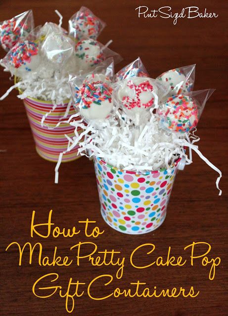 Pint Sized Baker: How to Make a Pretty Cake Pop Gift Container + A Giveaway Cake Pop Arrangement Ideas, Cake Pop Boxes Diy, Cake Pop Bouquet Ideas, Cake Pops Wrapping Ideas, Cake Pop Presentation, Cake Pop Gift, Cake Pop Centerpiece, Christmas Cake Pops Recipe, Cake Pop Boxes