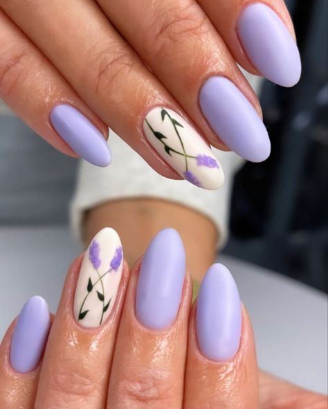 Lilac Nails Design, Nails Extra, Purple Nail Art, Lilac Nails, Lavender Nails, Spring Valley, Skin Nails, Almond Acrylic Nails, Round Nails