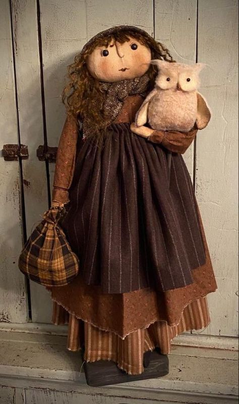 Primitive Sewing Patterns, Primitive Dolls Handmade, Country Colonial, Colonial Home Decor, Candles Black, Primitive Rabbit, Primitive Fabric, Primitive Doll Patterns, Primitive Lighting