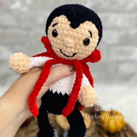 How to Make - Flip Flop Vampire Crochet Pattern Vampire Crochet Pattern Free, Vampire Crochet, Crochet Vampire, Fantasy Crochet, Pattern Flip Flops, Crochet Baby Cocoon, Foundation Single Crochet, Lovey Pattern, Quick Crochet Patterns