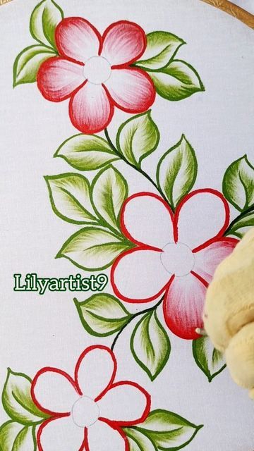 Simple And Easy Fabric Painting Designs, Fabric Painting Designs For Kurtis Easy, Flower Border Design Simple, Simple Flower Drawing Easy, Rose Border Design, Small Flower Design For Fabric Painting, Small Flowers Fabric Painting, Fabric Paint Designs Creative, Simple Fabric Painting Designs