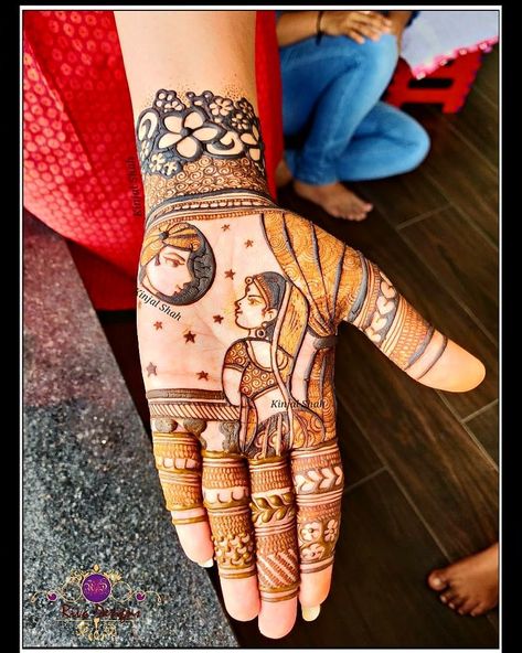 Karwachauth special mehndi design ❤ yay or nay?   Karwa Chauth Mehndi Designs Photos & Inspirations: Latest Mehndi Designs For Karwa Chauth 2018 | Kinjal Shah Karwa Chauth Mehndi, Heart Mehndi, Karva Chauth Mehndi Designs, Baby Mehndi Design, Mandir Decoration, Rajasthani Mehndi Designs, Indian Mehndi Designs, मेहंदी डिजाइन, Mehndi Designs 2018