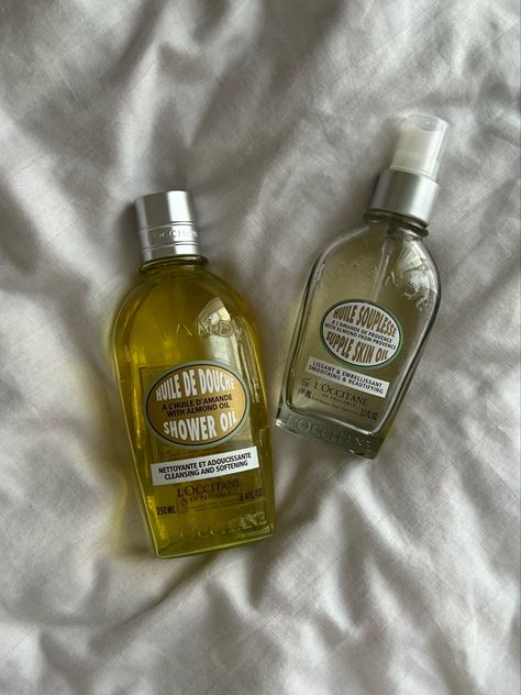 Loccitane Shower Oil, Skincare Snapchat, Pr Unboxing, Shower Oil, Donut Glaze, Skin Essentials, Shower Routine, Soft Skin, Cosmetics Brands