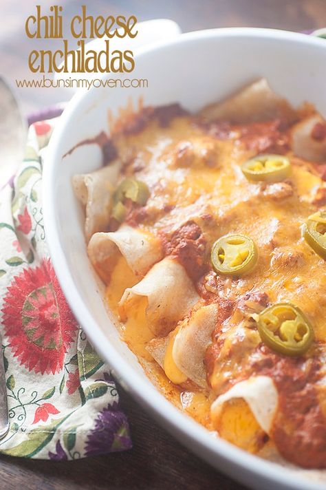 Chili Cheese Enchiladas, Cheese Enchiladas Recipe, Enchiladas Potosinas, Cream Cheese Enchiladas, Buns In My Oven, Leftover Chili, Cheese Enchiladas, Enchiladas Recipe, Easy Weeknight Dinner