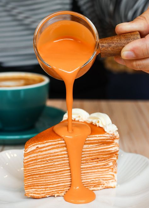 Thai Tea Baking, Thai Tea Crepe Cake, Thai Tea Cake, Thai Tea Desserts, Thai Tea Cake Recipe, Thai Dessert Recipes, Thai Cake, Thai Tea Ice Cream, Sticky Rice Pudding