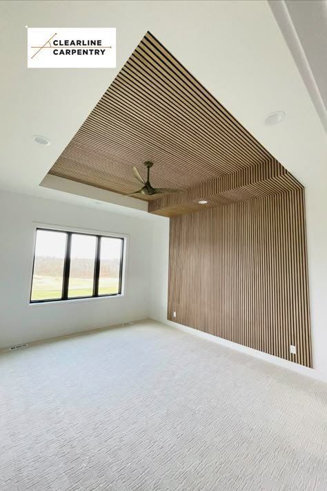 Slat Wall Up Ceiling, Slat Ceiling Bedroom, Wood Accent Wall And Ceiling, Wood Slats On Ceiling, Pine Slat Ceiling, Ceiling Slats Wood, Slanted Wall Accent Ideas, Ceiling Cutout Ideas, Accent Wall Uneven Ceiling