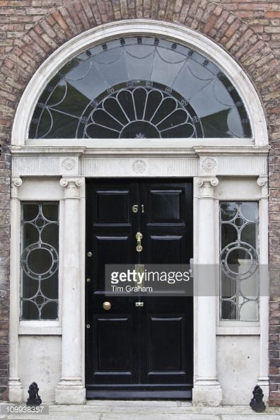 Traditional doorway with fanlight windows in Merrion Square famous for its Georgian architecture Dublin Ireland Georgian Fanlight, Oval Windows, Oval Window, Classic Villa, Adam Style, Georgian Architecture, Traditional Interior, American Traditional, Dublin Ireland