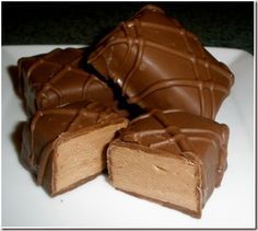 Soft Nougat Recipe, 3 Musketeers Recipe, Three Musketeers Candy, 3 Muskateers, Truffle Pops, Nougat Bars, Nougat Recipe, Homemade Candy Bars, Clone Recipe