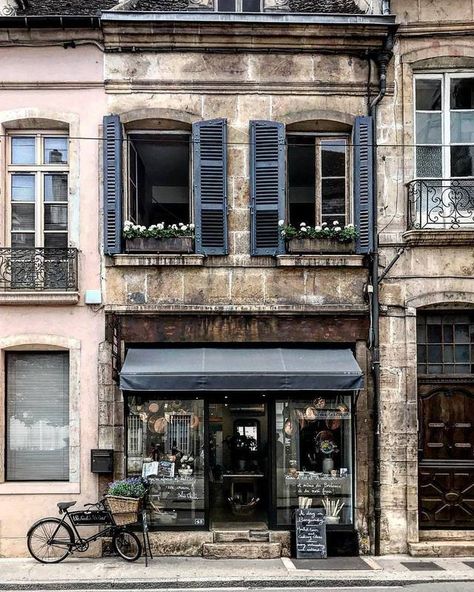 Beaune France, Europe Street, Shop Facade, Paris Store, Building Front, Colour Painting, Paris Cafe, Shop Fronts, Shop Front Design