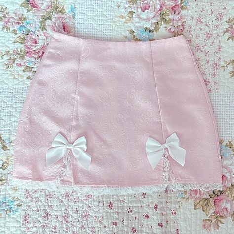 🌸 Kawaii Pastel Pink Skirt With Bows🌸 🌸 Beautiful... - Depop Pink Cottagecore Clothes, Cutecore Skirt, Coquette Skirts, Kawaii Bottoms, Baby Pink Skirt, Short Pink Skirt, Cute Pink Skirt, Pastel Pink Skirt, Coquette Skirt