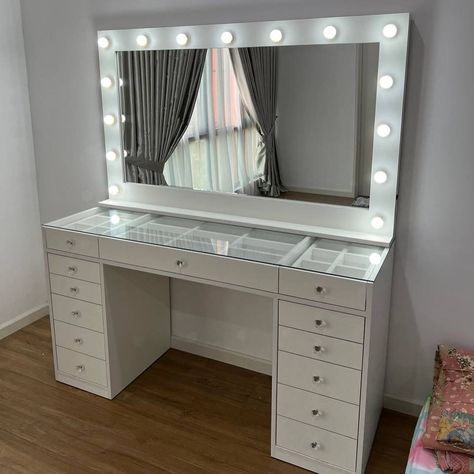 Vanity And Mirror Ideas, Vanity Ideas Bedroom Aesthetic, Big Vanity, Vanity Set Up, Home Vanity, Ikea Vanity, Bedroom Vanity Set, Dream Vanity, Grey Vanity