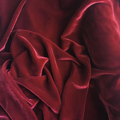 Wholesale Fabric Suppliers, Burgundy Bag, Glamour Hair, Colour Theory, Jewelry Box Diy, Illusion Tulle, Colour Matching, Fashion Sketchbook, Burgundy Hair