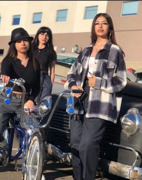 Chola Style Outfits, Chola Outfit, Chicana Style Outfits, Estilo Chola, Throwback Outfits, Chica Chola, Chola Style, Estilo Cholo, Cholo Style