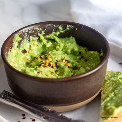 Avocado Spread with Feta Cheese Wellness Corner, Avocado Spread, Sandwich Spread, Nutritious Recipes, Mashed Avocado, Ripe Avocado, Avocado Recipes, Healthy Lifestyle Tips, Fresh Garlic