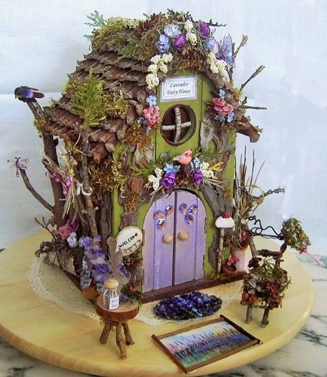 Fairy Tree Houses, Fairy Garden Furniture, Fairy Village, Fairy House Diy, Fairy Garden Crafts, Fairy Garden Designs, Fairy Furniture, Faeries Gardens, Fairy Tree