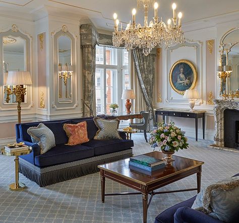 Luxury Room & Suites: 5-Star Hotel in Mayfair, London - Claridge's Luxury Apartments London, Claridges Hotel London, Claridges London, Suite Room Hotel, Claridges Hotel, College Project, Classic Hotel, Hotel King, Hotel Suite Luxury