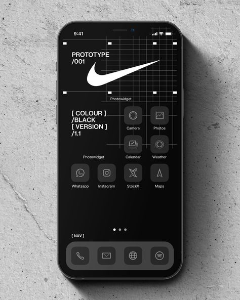 Homescreen Ios Ideas, Iphone Wallpaper Ideas Widgets, Hypebeast Aesthetic, Home Screen Icons, Homescreen Inspiration, Iphone Interface, Iphone Customization, Homescreen Setup, Cool Math Tricks