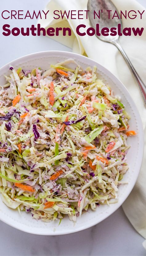 Call Slaw Recipes, Southern Coleslaw, Food Sides, Easy Coleslaw, Coleslaw Dressing, Southern Kitchens, Cole Slaw, Vegetarian Cabbage, Slaw Recipes