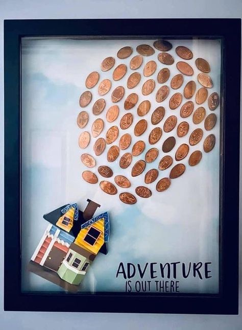 Disney Coin Display, Disney World Shadow Box Ideas, Disney Autograph Picture Frame, Disney Shadow Box Ideas Diy, Disney Pressed Penny Display Ideas, Disney Picture Frames Diy, Disney Keepsake Ideas, Diy Disney Pin Display, Disney Pressed Penny Display