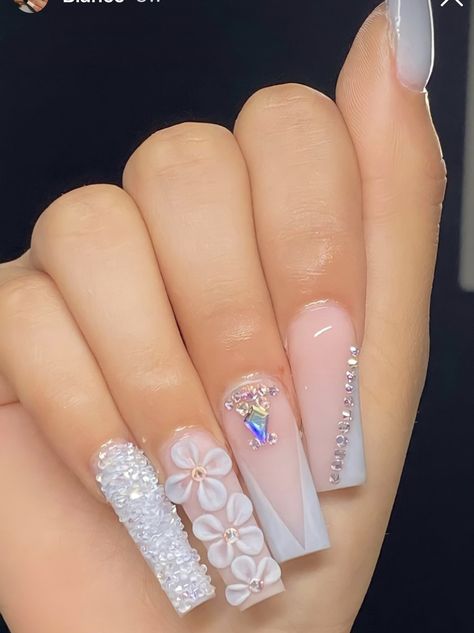 Pink And White Ombre Nails Coffin With Rhinestones, Bride Nails Wedding Elegant French Square, Couple Vaqueros, Coffin Nails With Design, Nails With Design, Girls Nail Designs, Engagement Nails, Natural Acrylic Nails, White Coffin Nails