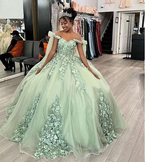 Light Green Sweet 16, Green Sweet 16 Dresses, Sage Green Quinceanera, Green Sweet 16, Lavender Prom Dress Long, Green Quince Dress, 15 Birthday Dresses, Green Quinceanera, Green Quinceanera Dresses