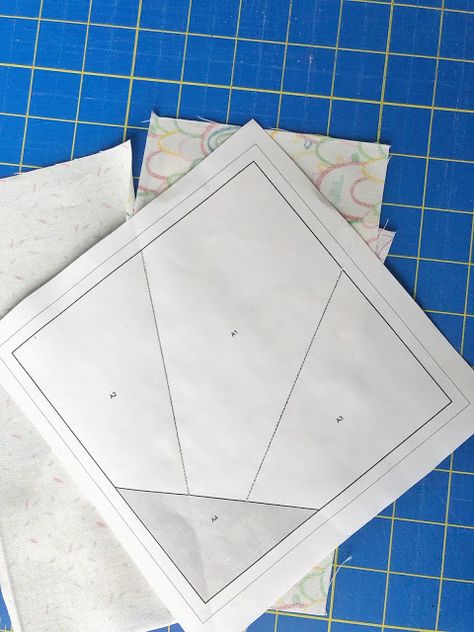 Foundation Paper Piecing Templates, Foundation Paper Piecing Tutorial, Paper Peicing Patterns, Free Paper Piecing Patterns, Paper Piecing Tutorial, Paper Pieced Quilt Patterns, Foundation Paper Piecing Patterns, Jelly Roll Quilt Patterns, Paper Pieced Quilt