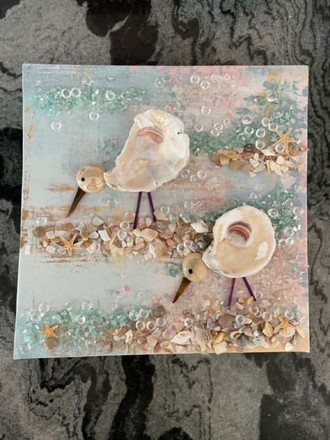 Oyster Resin Art, Oyster Shell Resin Art, Painting With Shells On Canvas, Sea Biscuit Crafts, Seashell People Art, What To Make With Seashells, Sea Glass Resin Art, Broken Seashell Crafts, Broken Shell Crafts