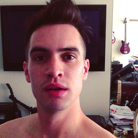 200.7k Likes, 21.2k Comments - Brendon Urie (@brendonurie) on Instagram: “My first Instagram video!” Brendon Urie, First Video, Lead Singer, Life Savers, Instagram Video, True Love, Musician, Instagram Post, Band