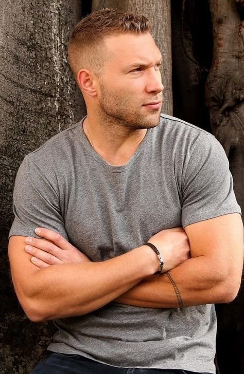 Jai o78 Jay Courtney, Jai Courtney, Swag Fashion, Men’s Fitness, Tough Guy, Fitness Bracelet, Men’s Health, Beautiful Person, Good Looking Men