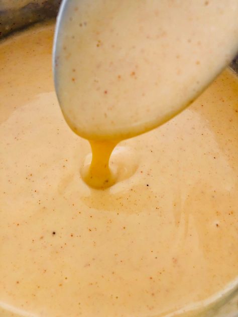 Cheese Sauce For Chicken, Comeback Sauce Recipe, Hollandaise Sauce Recipe, How To Make Cheese Sauce, Recipe For Hollandaise Sauce, Comeback Sauce, Dipping Sauces For Chicken, Cream Cheese Sauce, Spicy Dipping Sauce