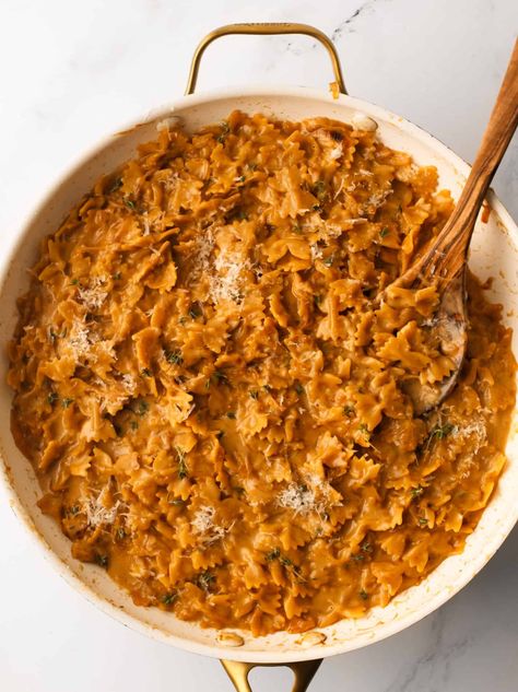 One-Pot French Onion Pasta French Onion Pasta, Popular Pasta Recipes, Onion Pasta, Beef Bone Broth, Small Pasta, Cozy Meals, Drying Pasta, One Pot Pasta, Warm Food