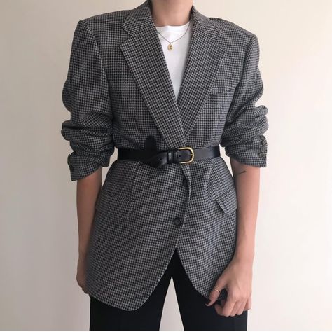 Grey Blazer Outfit Women, Grey Blazer Outfit Work, Check Blazer Outfit Women, Wool Blazer Outfit Women, Checked Blazer Outfit, Houndstooth Blazer Outfit, Grey Blazer Women, Houndstooth Outfit, Grey Blazer Outfit