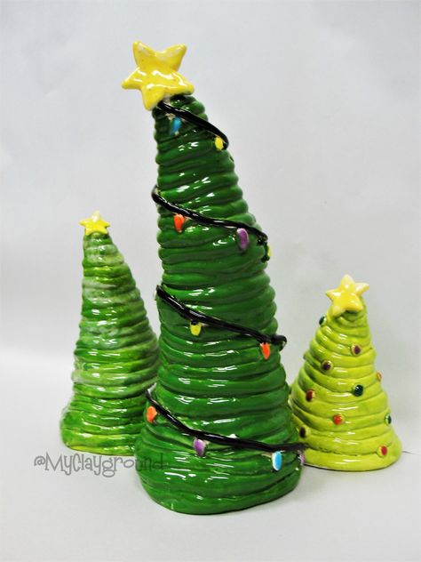 Adorable yet quirky Christmas trees made out of clay! Coil Pottery Aesthetic, Coil Pottery Christmas Trees, Coil Pot Ideas Ceramics Easy, Ceramic Art Coil, Clay Coils Ideas, Coils Ceramics Ideas, Coiling Clay Ideas, Clay Coil Ideas, Coil Clay Projects Ideas