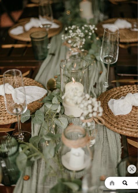 Diy Backyard Wedding, Rustic Wedding Ceremony, Tafel Decor, Yard Wedding, Sage Wedding, Rock N Roll Bride, Sage Green Wedding, Future Wedding Plans, Diy Yard