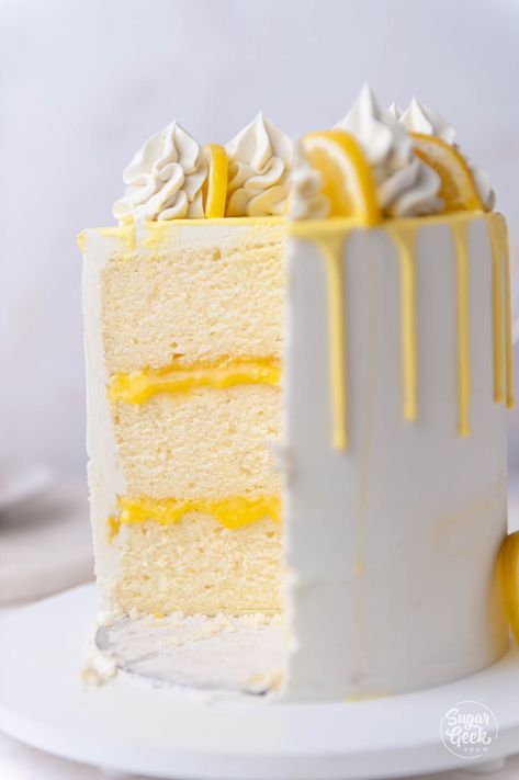 Best Lemon Layer Cake, Lemon Cake Ideas Birthday, Lemon Wedding Cake Recipe, Summer Layer Cake, Sugar Geek Show Recipes, Layer Cake Flavors, Lemon Velvet Cake Recipe, Lemon Layer Cake Recipe, Lemon Cake Design