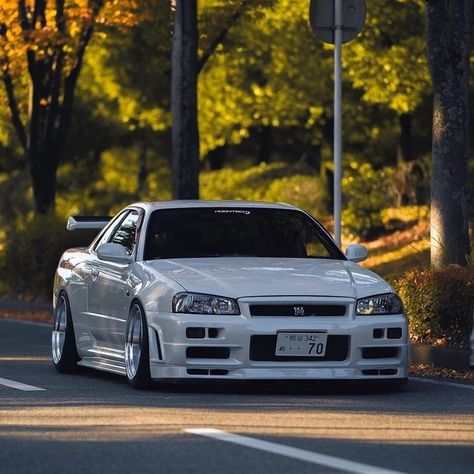 Skyline R34 🖤  @yuki.n_34r #jdm #supercars #skyline #nissan #iconiccars #car #cars Jdm Cars Aesthetic, 1999 Nissan Skyline Gtr R34, Honda Skyline, Nissan Gtr Skyline R34, R34 Gtr Skyline, Skyline Gtr34, Gtr R34 Skyline, Skyline Car, Fast And Furious Cars